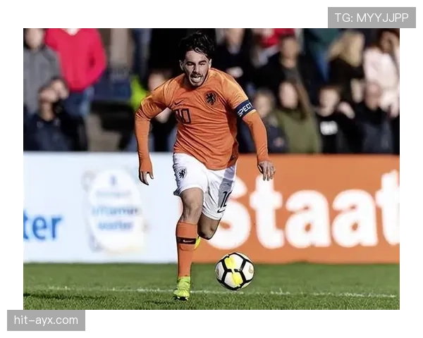 荷甲新星闪耀赛场，稳健表现引热议，未来可期