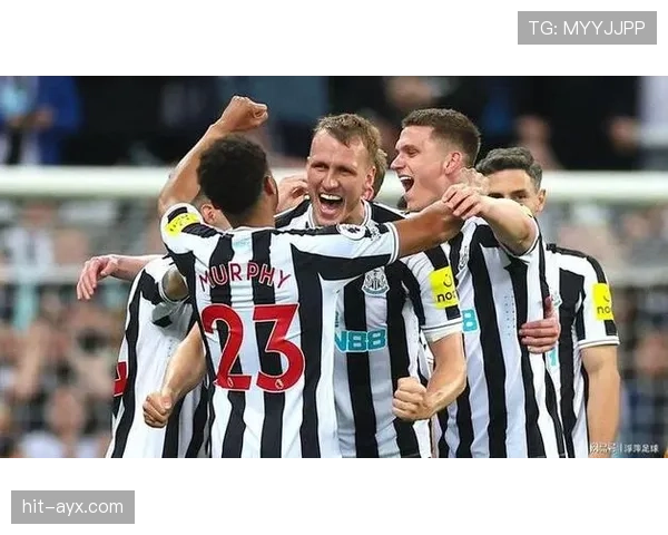 肖恩·朗斯塔夫表现稳健，助球队强势冲击英超冠军