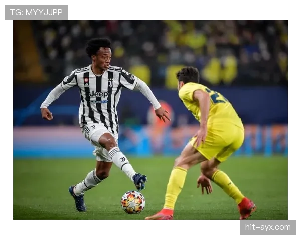 尤文图斯在点球大战中表现出色,逆转局势收获关键三分,状态回暖值得关注。 尤文图斯在点球大战中表现出色,逆转局势收获关键三分,状态回暖值得关注。